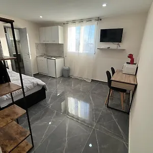 Appart hôtel Luna Décines-Charpieu